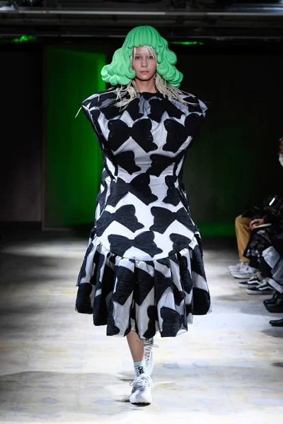 Look 21